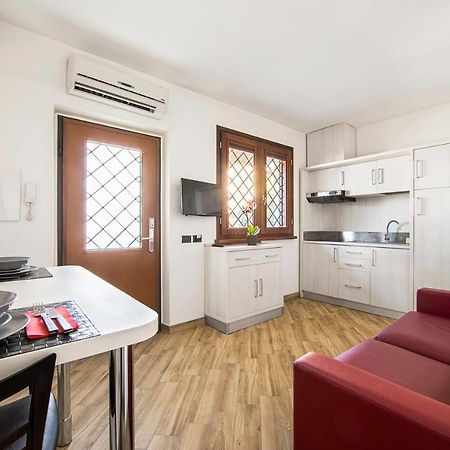 Borgo Aureo Vila Roma Exterior foto