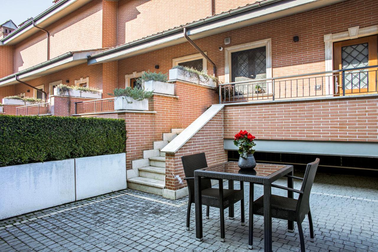 Borgo Aureo Vila Roma Exterior foto